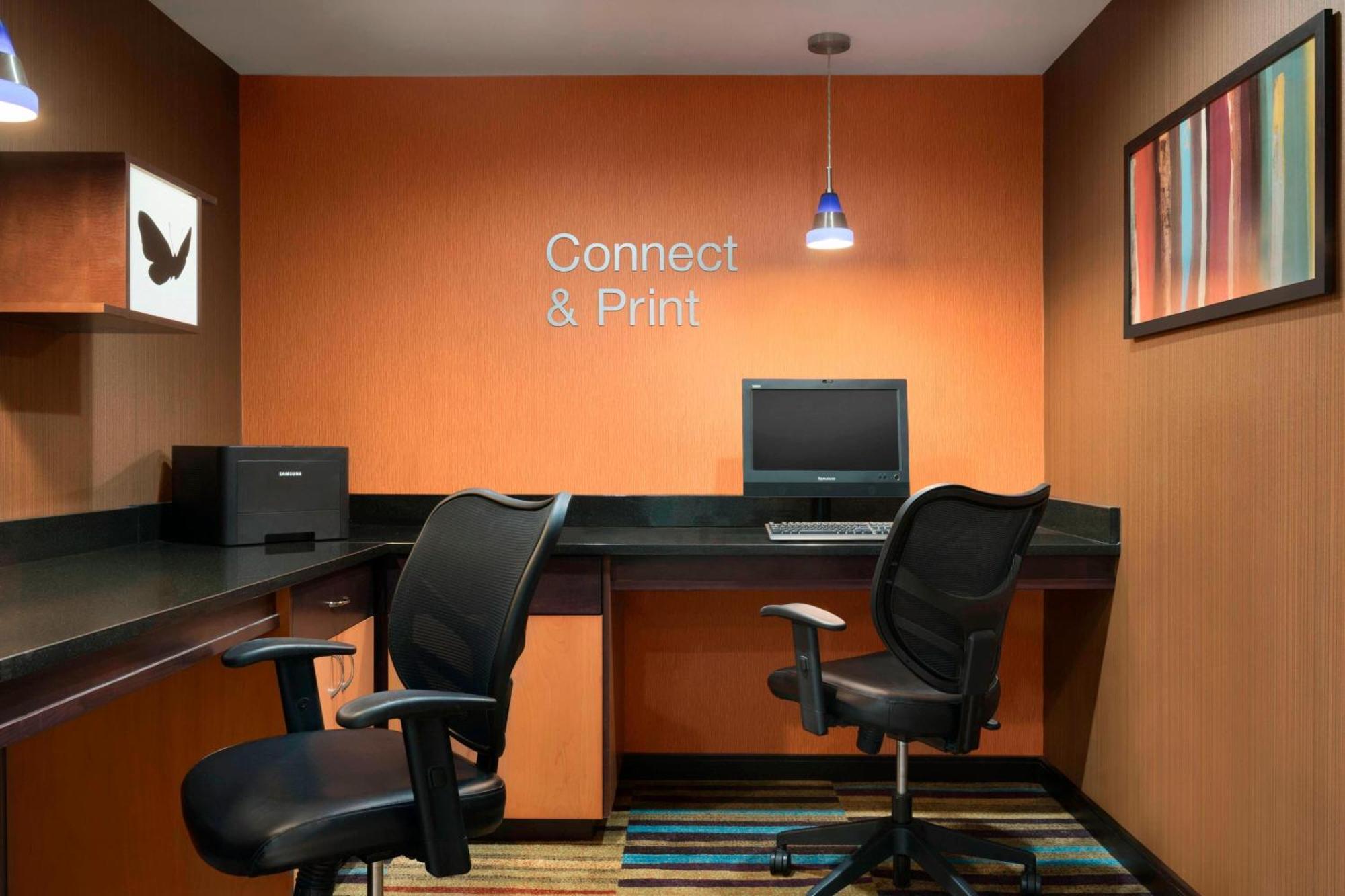 Fairfield Inn & Suites Hartford Manchester Buitenkant foto