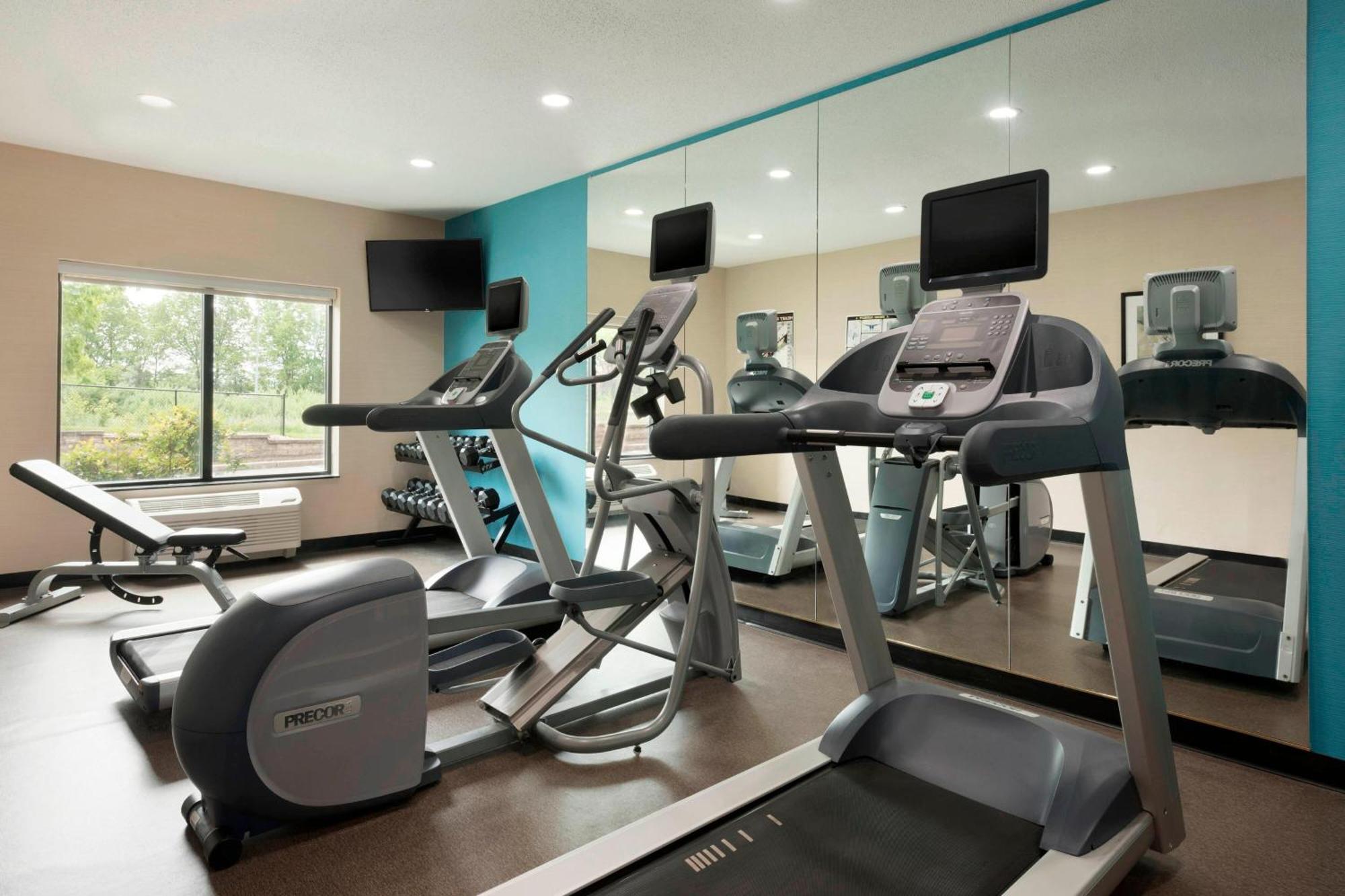 Fairfield Inn & Suites Hartford Manchester Buitenkant foto