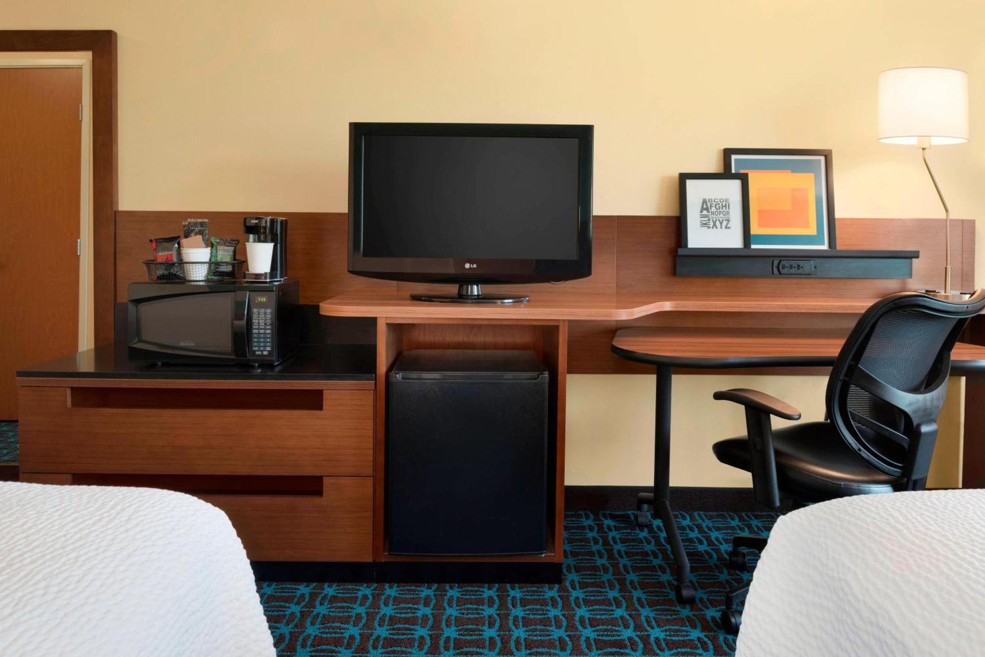 Fairfield Inn & Suites Hartford Manchester Buitenkant foto