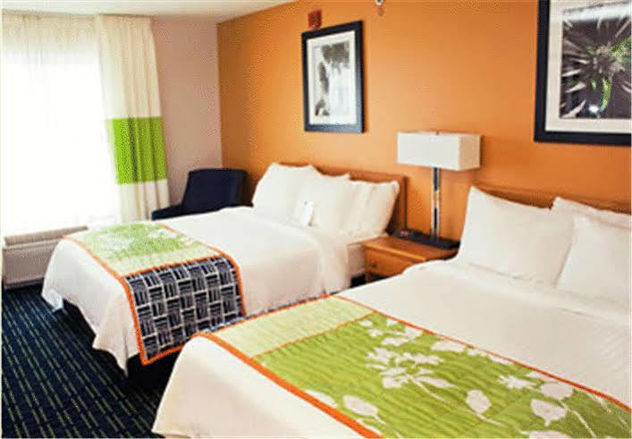 Fairfield Inn & Suites Hartford Manchester Buitenkant foto